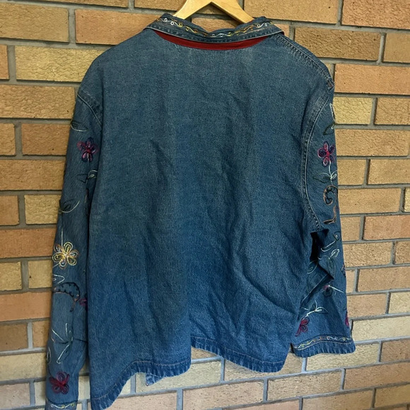 Jane Ashley Floral Embroidered Denim Jean Jacket Button Down Shirt Women’s - Picture 4 of 4